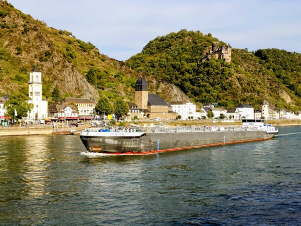 © Barbara Blunschi reisen-lifestyle.ch Aussicht während der Flusskreuzfahrt mit der MS Edelweiss auf dem Rhein.