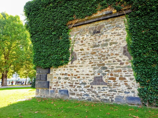 © Barbara Blunschi reisen-lifestyle.ch Das Alte Deutsche Eck auf dem Gelände der Deutschordensniederlassung.