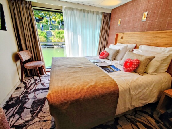 © Barbara Blunschi reisen-lifestyle.ch Kabine Nr. 220 auf dem Mitteldeck der MS Edelweiss. Bahamas Martini