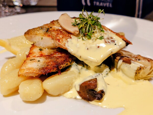 © Barbara Blunschi reisen-lifestyle.ch Schlemmen auf hohem Niveau an Bord der MS Edelweiss.