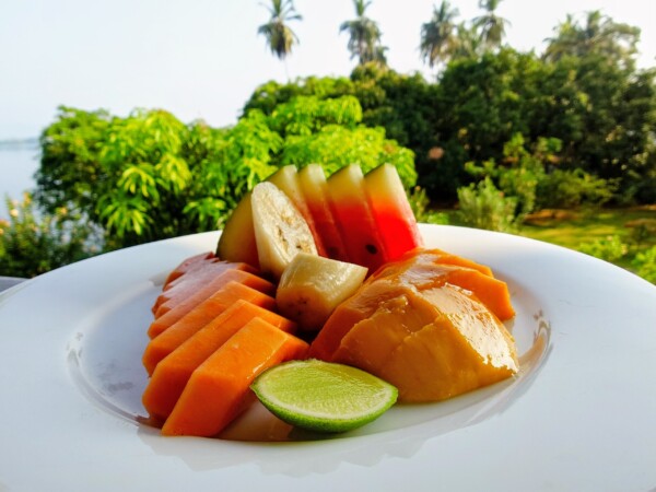 © Barbara Blunschi reisen-lifestyle.ch Sri Lanka Täglich werden frische Früchte zum Frühstück serviert.